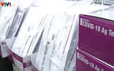Kêu gọi người mắc COVID-19 triệu chứng nhẹ ở Nhật Bản hạn chế đi khám