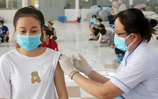 Tỷ lệ tiêm vaccine còn thấp, cảnh báo số trẻ mắc COVID-19 gia tăng