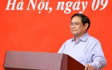 Thủ tướng: Đăng ký dự thi trực tuyến tiết kiệm hàng trăm tỷ đồng