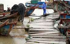 Trung Quốc nâng mức cảnh báo đối với bão Muifa