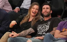 Vợ Adam Levine vẫn tin tưởng chồng sau tin ngoại tình