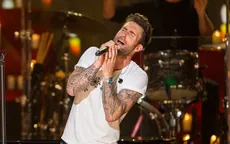 Adam Levine vẫn tiếp tục biểu diễn giữa lùm xùm ngoại tình