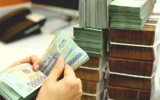 Nhiều ngân hàng bắt đầu tăng mạnh lãi suất huy động