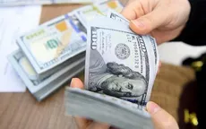 Giá USD “chợ đen” vượt mốc 24.000 đồng