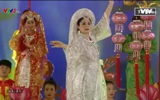 Việt Nam đa sắc: Ý nghĩa phục trang diễn xướng hầu đồng
