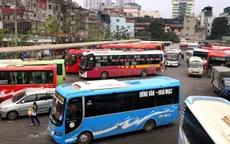 Xăng dầu “hạ nhiệt”, xe khách, taxi giảm giá cước