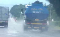 Mối nguy mất an toàn giao thông từ đường trơn trượt