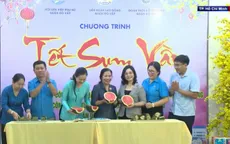 Tết chung vui với nữ công nhân xa quê