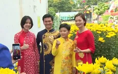 Những gia đình công nhân, người lao động ở lại thành phố đón Tết