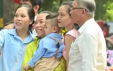 Người dân TP Hồ Chí Minh nhộn nhịp du xuân ngày Tết