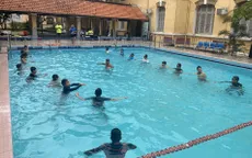 Lớp học bơi miễn phí cho trẻ mái ấm
