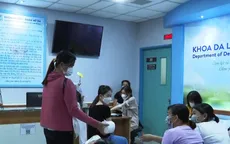 Sử dụng mỹ phẩm kém chất lượng: Tiền mất, tật mang