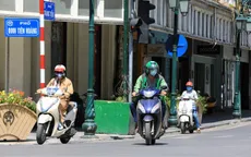Bắc Bộ hửng nắng, Trung Bộ mưa rào và dông