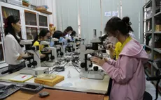 Tuyển sinh đại học 2023: Cần có chính sách thu hút sinh viên các ngành khoa học cơ bản