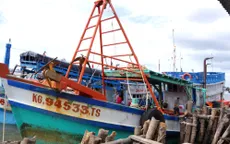 Cà Mau: Phát hiện bắt giữ tàu chở dầu lậu trên biển