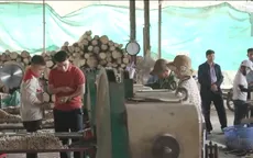 Chàng trai trẻ mang đũa gỗ Việt Nam ra thế giới