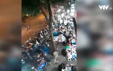 Hàng quán bán xuyên đêm gây ảnh hưởng khu dân cư