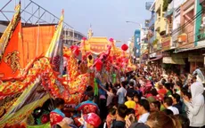 Lễ hội Chùa Bà ở Bình Dương: Thứ gì cũng miễn phí