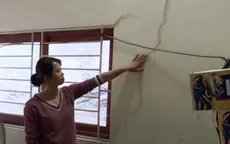 Thi công đường quốc lộ gây nứt hàng trăm nhà dân