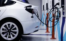 Mức độ hài lòng của người dùng ô tô sụt giảm do xe điện
