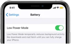 Tại sao pin của iPhone có màu vàng?