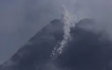 Indonesia cảnh báo nguy hiểm khi núi lửa Merapi tiếp tục phun trào