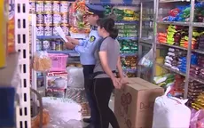 Hàng lậu vẫn được bày bán công khai dọc biên giới Tây Nam