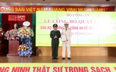 Thiếu tướng Đinh Văn Nơi trao quyết định bổ nhiệm Phó Giám đốc Công an tỉnh Quảng Ninh