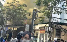 Nhanh chóng dập tắt đám cháy tại nhà dân trên phố Hà Nội