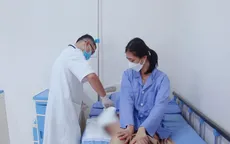 Cứu người phụ nữ có khối u chân nguy hiểm