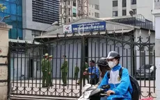 Thêm một trung tâm đăng kiểm ở Hà Nội bị khám xét