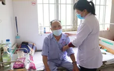 Hút thuốc lá là mối nguy hiểm gây bệnh phổi tắc nghẽn mạn tính