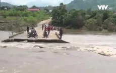 Gia lai: Tập trung thuyền chở nhu yếu phẩm cho người dân vùng lũ