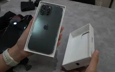 Nam thanh niên tráo điện thoại mô hình lấy iPhone 14 Pro Max