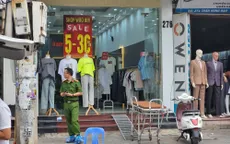 Cô gái bị đâm nhiều nhát tử vong tại cửa hàng quần áo ở TP Bắc Ninh