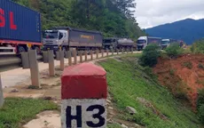 Đã thông xe trên đèo Lò Xo sau sạt lở