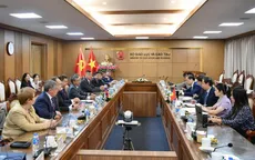Nga cấp 1.000 suất học bổng cho sinh viên Việt Nam đi du học trong năm học 2023-2024
