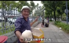 TP Hồ Chí Minh: Lại xuất hiện trái dừa bán cho du khách giá 150.000 đồng?