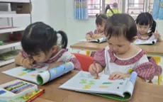 Cần Thơ tổ chức các điểm giữ trẻ em mùa lũ năm 2023