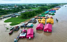 Chiêm ngưỡng làng bè đa sắc màu tại An Giang