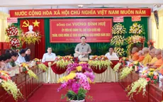 Quan tâm, chăm lo đời sống đồng bào dân tộc