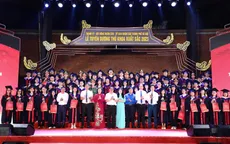 Ghi danh sổ vàng 96 thủ khoa xuất sắc Thủ đô năm 2023