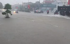 Mưa lớn, nhiều địa phương cho học sinh nghỉ học