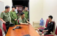 Thượng úy công an bị đâm trọng thương khi truy bắt kẻ buôn ma túy