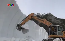 Áo dự trữ tuyết cho người trượt tuyết