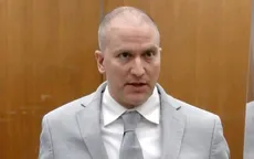 Cựu cảnh sát chẹn cổ George Floyd đến chết bị đâm trong tù