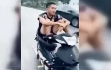 Xác minh danh tính thanh niên đi xe máy bằng chân