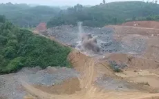 Nghi vấn nổ mìn làm đường gây nứt nhà dân