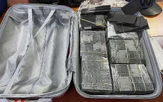 Ngăn chặn vụ chuyển hơn 1 triệu USD giả sang nước ngoài