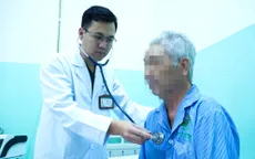 Cụ ông 7 tháng liên tiếp ngủ ngồi vì hội chứng ngừng thở tắc nghẽn khi ngủ